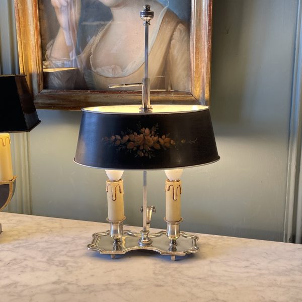 Lampe bouillotte en bronze argenté XIXème, hauteur 43 cm