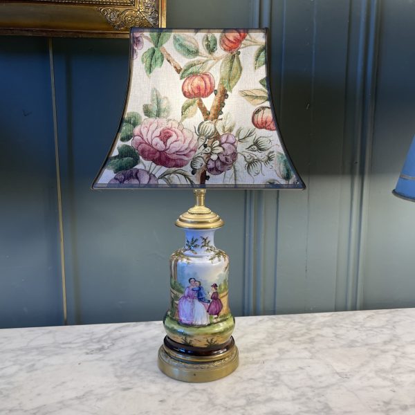 Lampe En Porcelaine XIXème, Hauteur 43.5 Cm