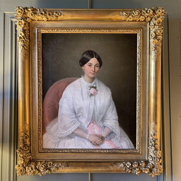 Portrait d'une jeune femme en robe blanche, XIXème