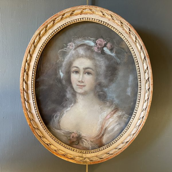 Portrait d'une jeune femme à la coiffe fleurie, pastel XIXème