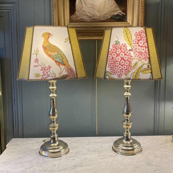Grande paire de lampes en bronze XIXème, hauteur 59 cm