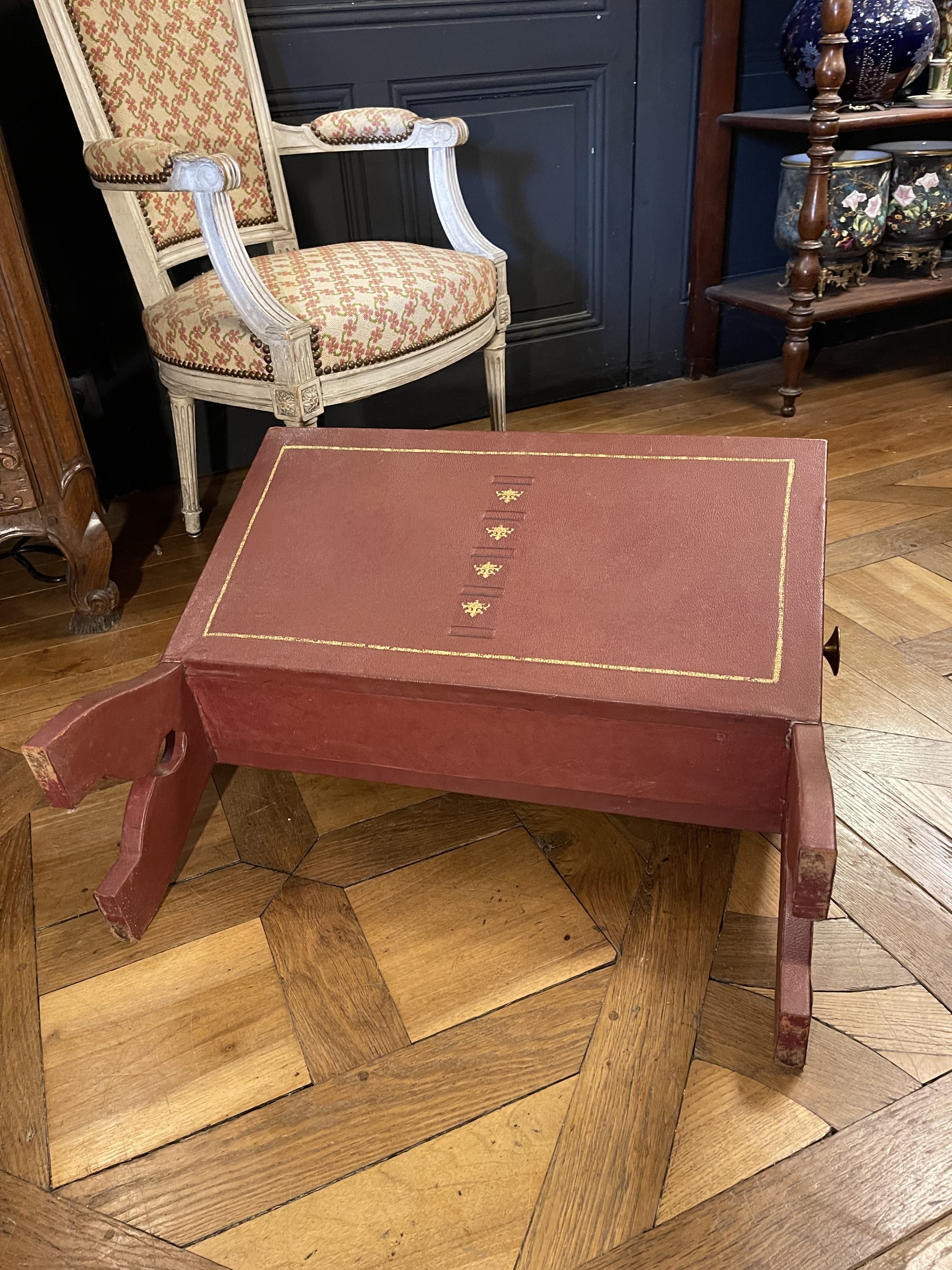 Ponvianne Antiquités Porte-revue 9