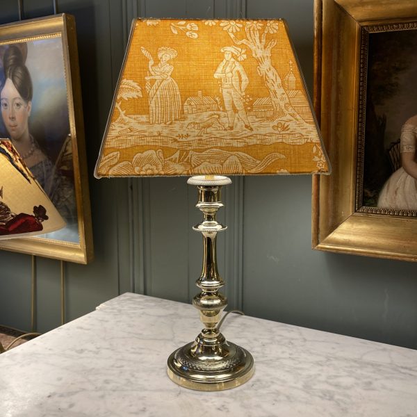Lampe en bronze, hauteur 43 cm