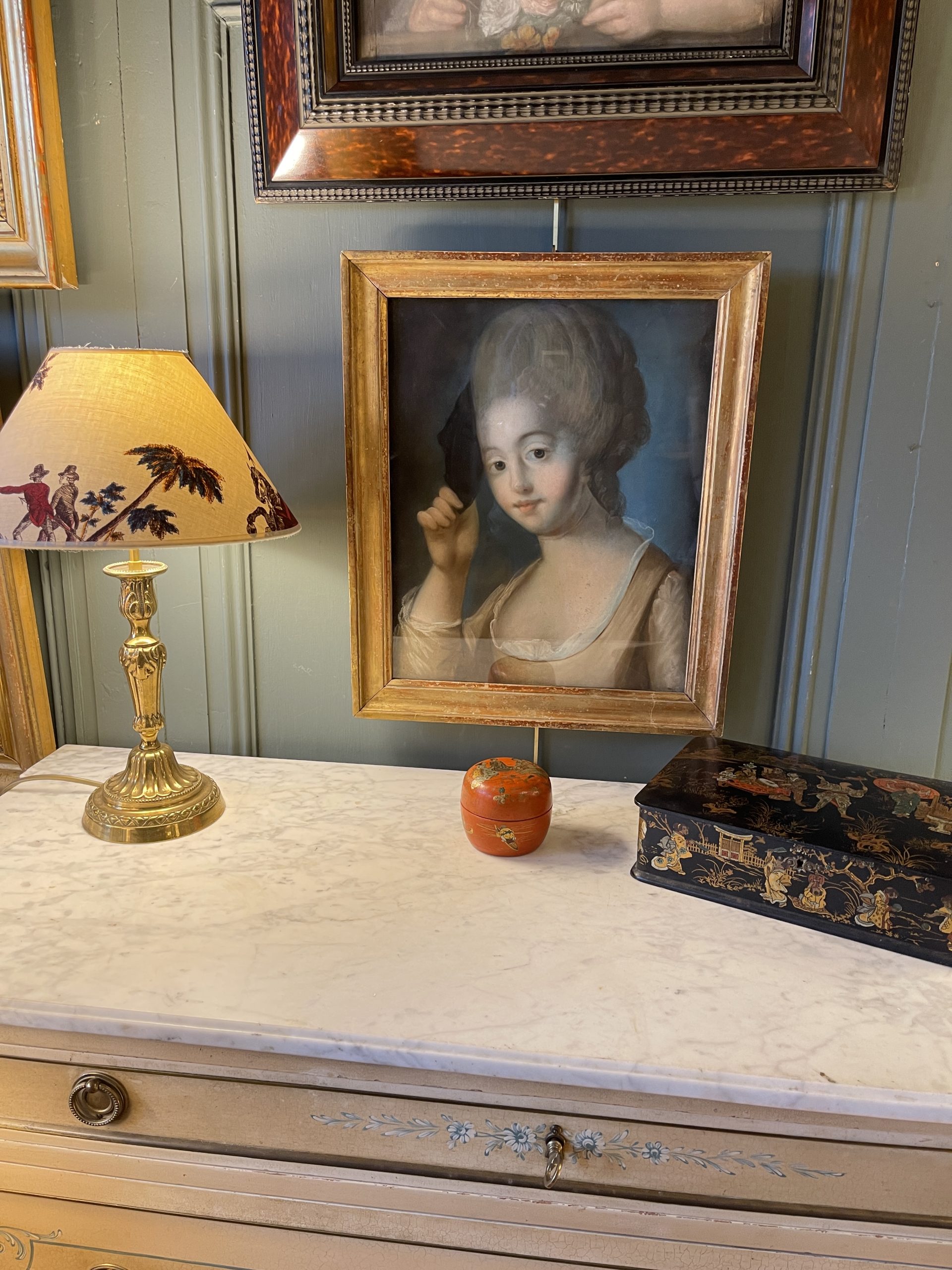 Ponvianne Antiquités petite boite laque 8