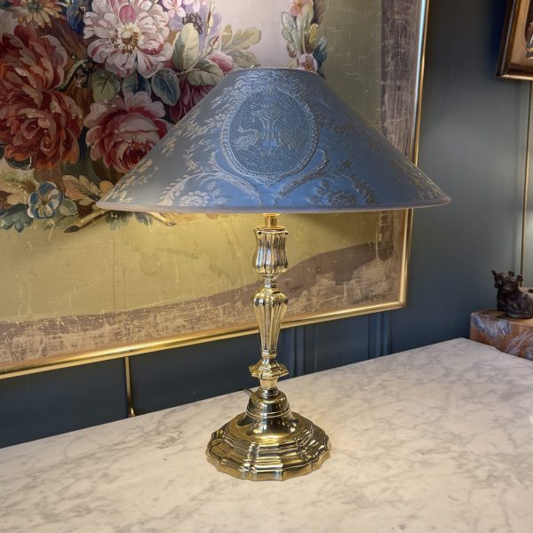 Lampe en bronze, Hauteur 35 cm