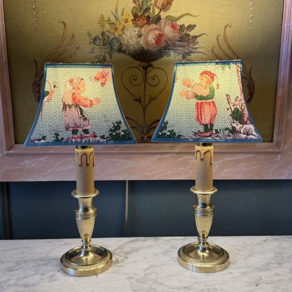 Petite paire de lampes en bronze, hauteur 31 cm