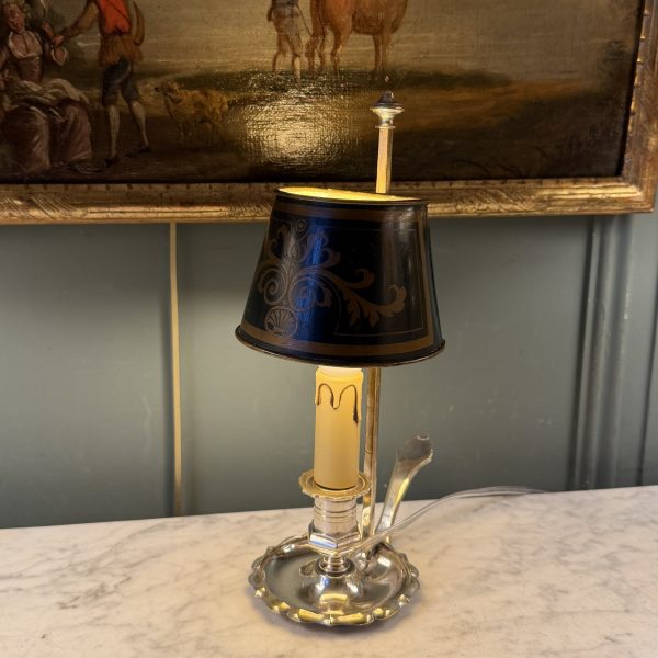 Lampe bouillotte en tôle peinte, hauteur 29.5 cm