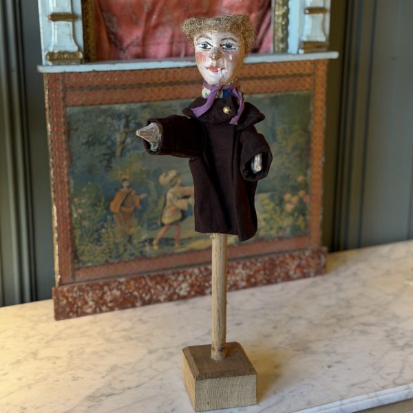Le moine, Marionnette à gaine du théâtre Guignol