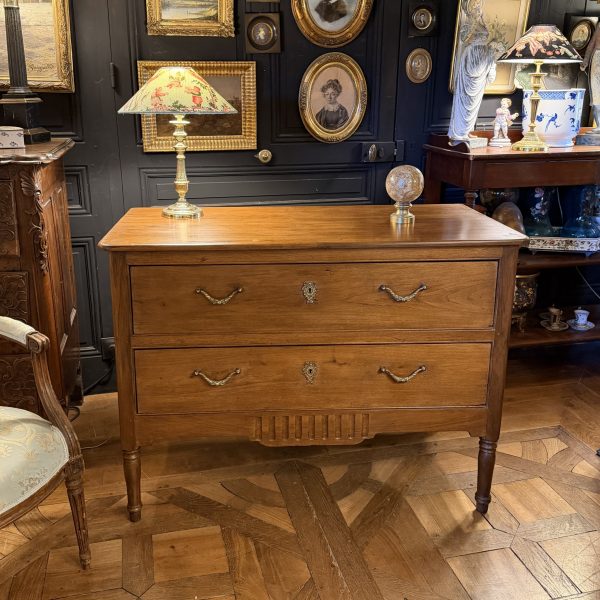 Commode sauteuse de style Louis XVI