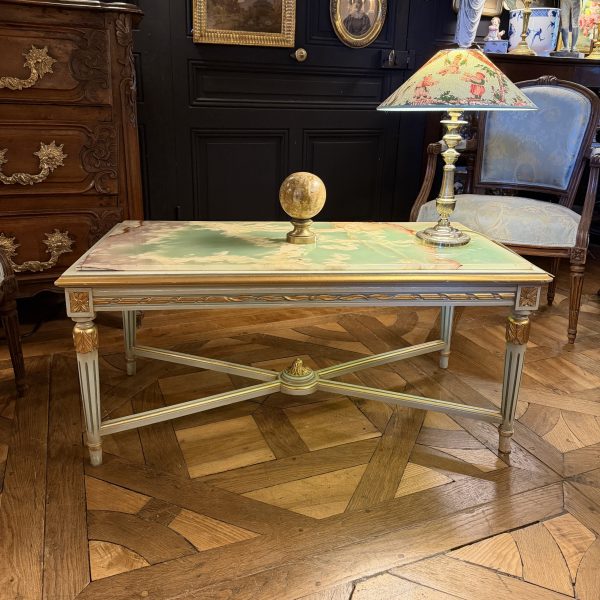 Table basse rectangulaire en bois peint et doré