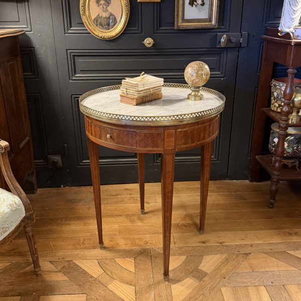 Table bouillotte en marqueterie