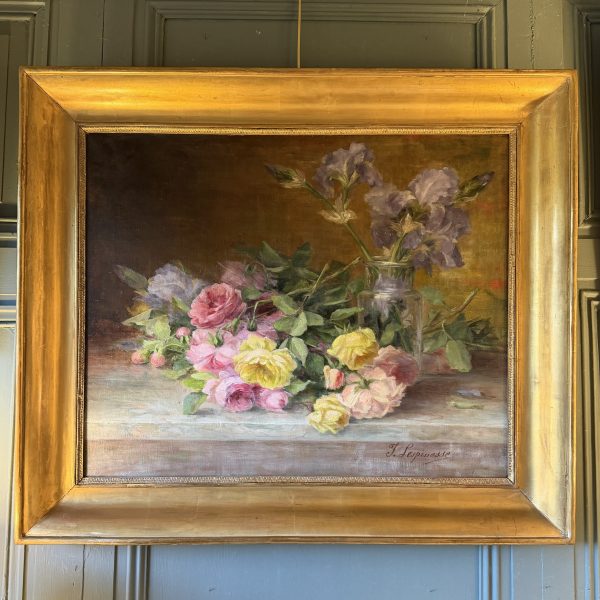 Jetée de roses anciennes et bouquet d'iris de Théodore Lespinasse
