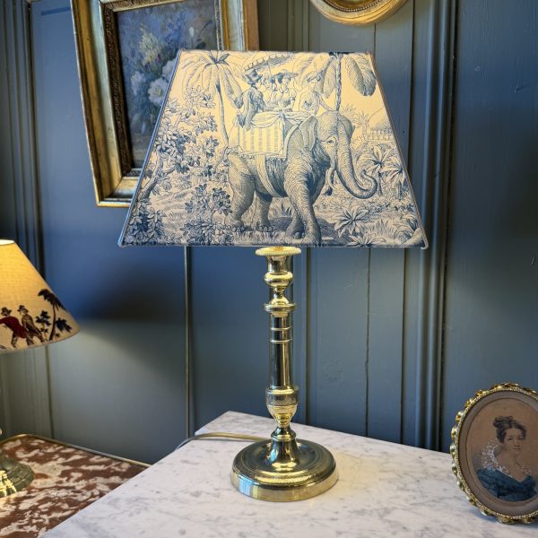 Lampe en bronze, hauteur 49,5 cm